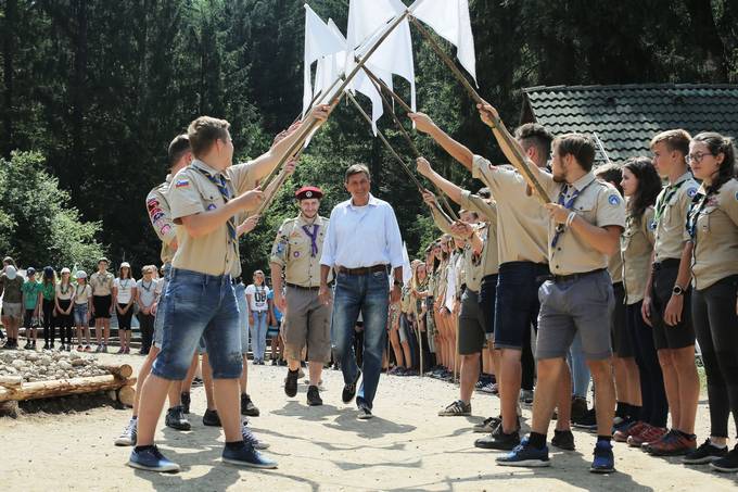 Predsednik Republike Slovenije Borut Pahor je danes obiskal Kajuhov tabor v Ribnem pri Bledu.